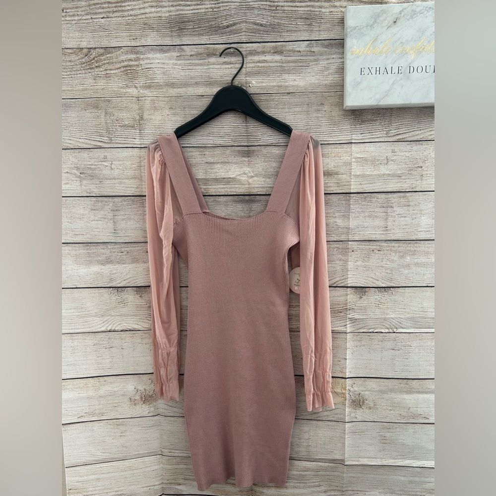 Gorgeous light pink sweater dresss